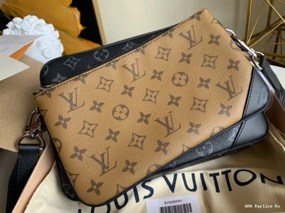 AAA Pruses Bags LOUIS VUITTON DISTRICT 0708